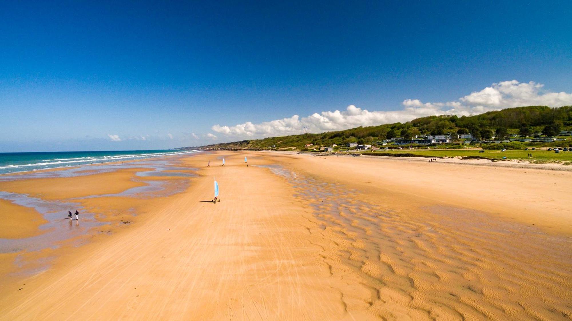 Les Pommiers Duplex Cosy Tout Confort Dans Maison Neuve Avec Terrasse Entree Independante 5 Mn De Bayeux Et 10 Mn Plage Du Debarquement Sommervieu Luaran gambar